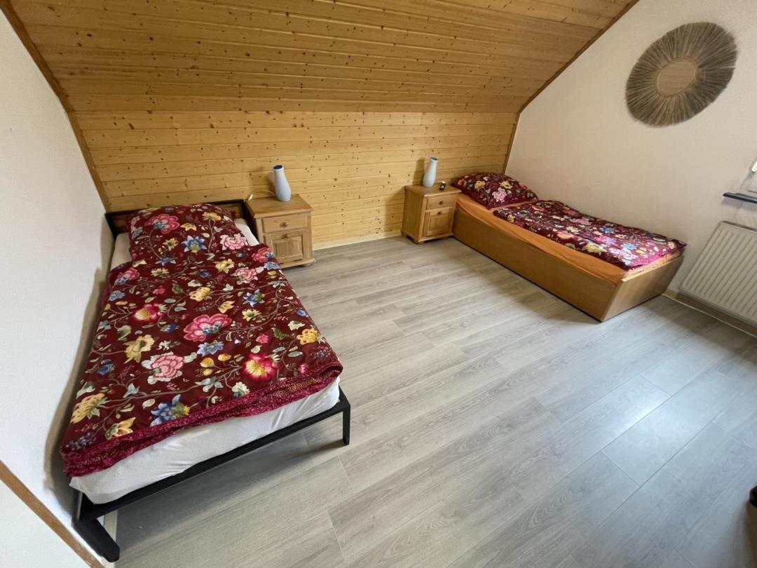 Schicke Ferien- Und Monteurswohnung 53 Qm Philippsburg Rom bilde